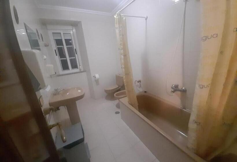 Номер Стандарт, Albergue Berce Do Camiño