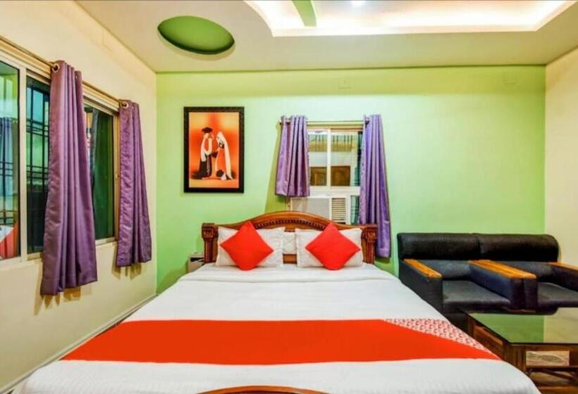 디럭스 룸, Moon Light Premium Bhubaneswar