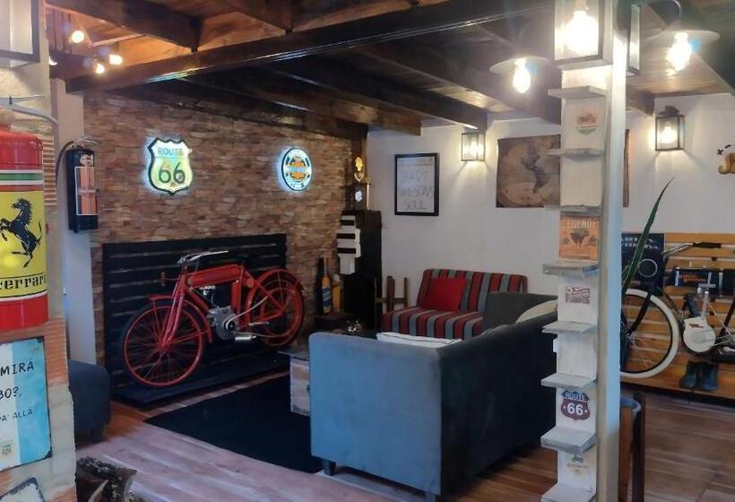 Кровать в Общей Комнате, Hostel Acogedor Cerca De Posadas