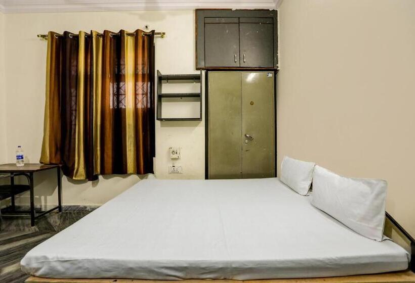 Трехместный Номер Классика, O Aanjaney Residency