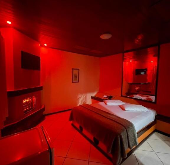Deluxe Suite, Free Way Motel