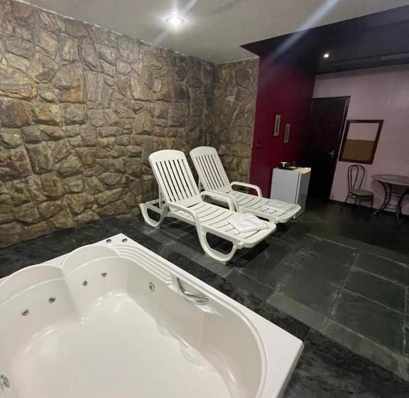 Suite mit Hydromassage, Free Way Motel