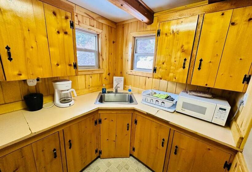 Семейный Номер Deluxe, Ute Bluff Lodge, Cabins And Rv Park