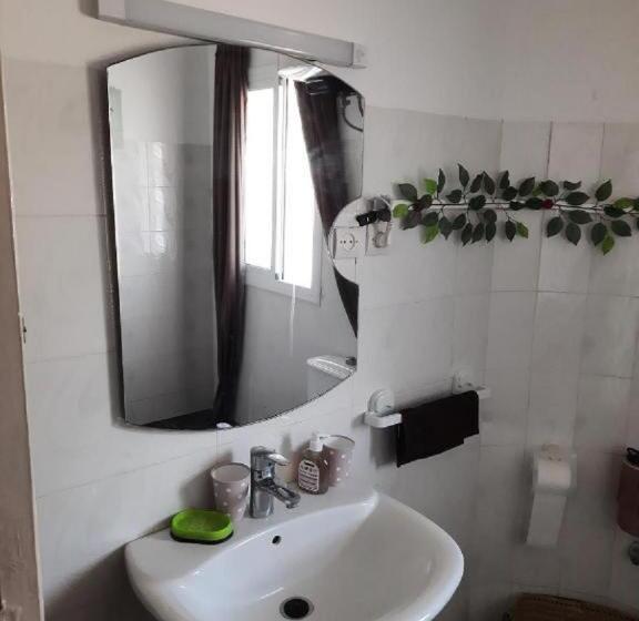 Номер Стандарт, Maison D Hôtes Marine Ksar Sghir