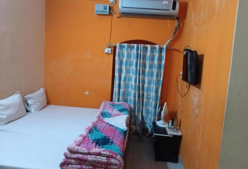 Номер Deluxe, Shivanand