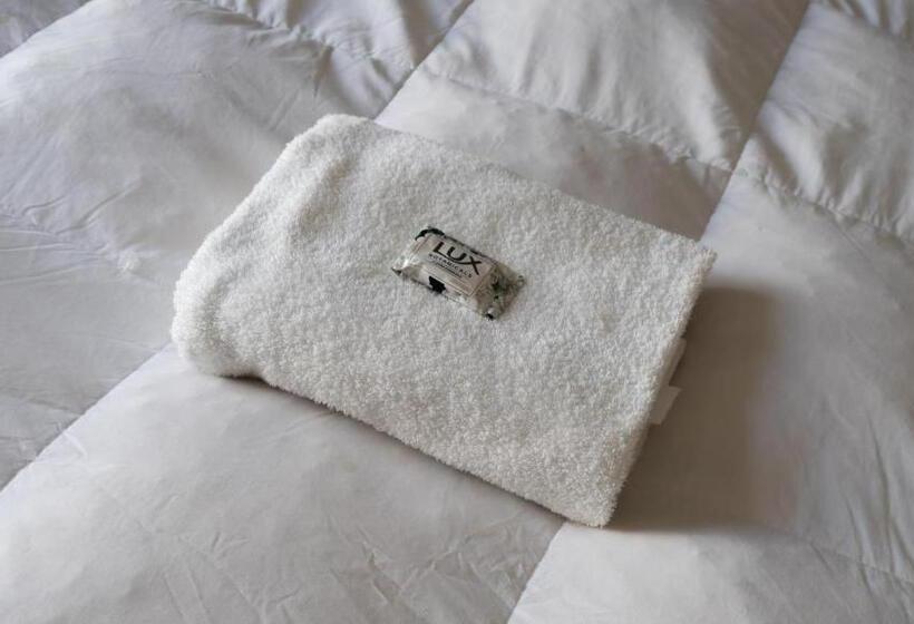 家庭间, Ventia Hotel Comodoro