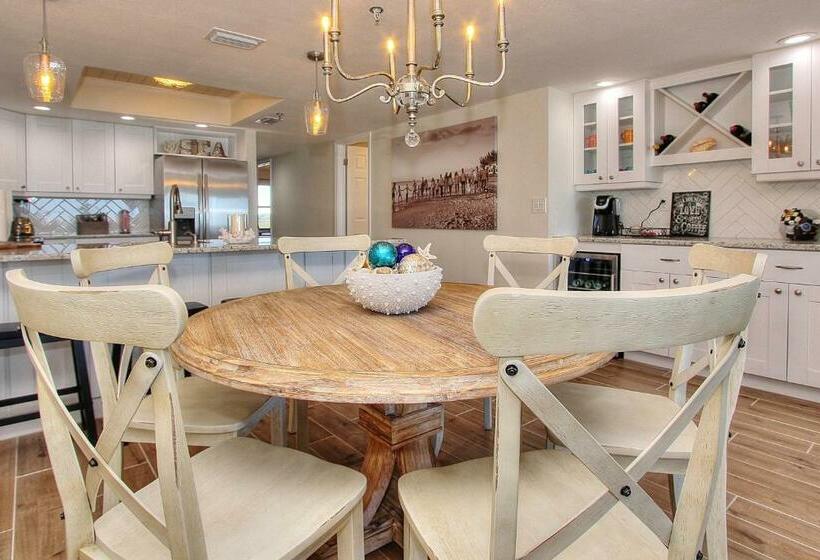 침실 3개 아파트, Sea Gate Resort Condominiums