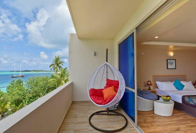 Executive Suite, Season Paradise