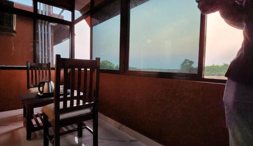豪华房间, Aashrayam Hotels And Resorts