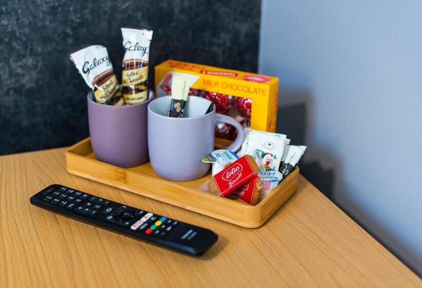 اتاق استاندارد, Heart Of Maidstone   Premium Double Rooms With Free Wi Fi
