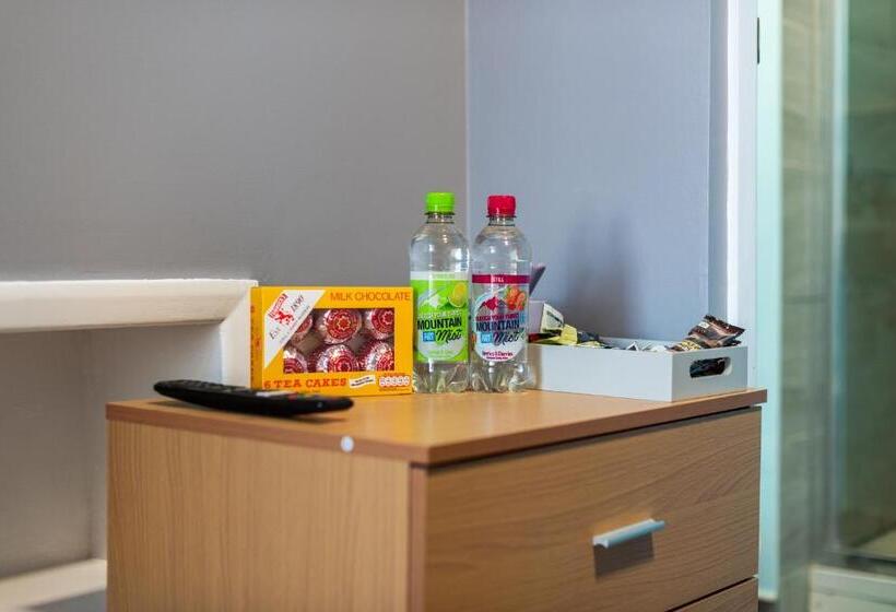 اتاق استاندارد, Heart Of Maidstone   Premium Double Rooms With Free Wi Fi