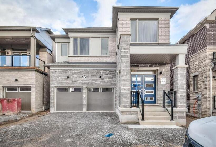 带1个卧室的高档别墅, Luxury Villas In Ajax And Scarborough