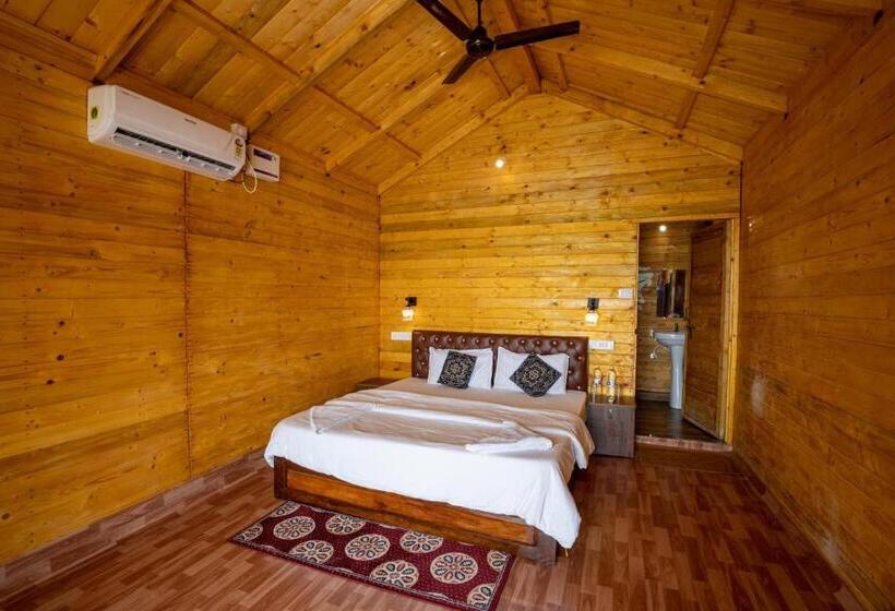 豪华海景房带阳台, Hitide Beach Resort