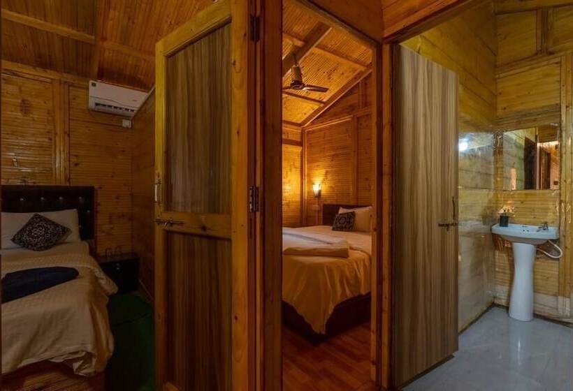 家庭间, Hitide Beach Resort