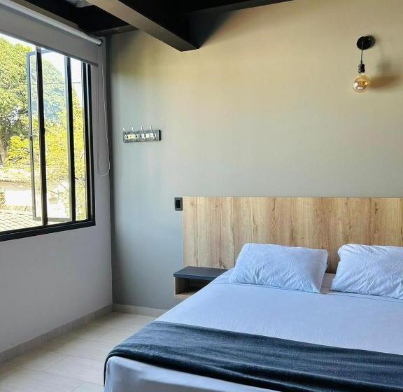 Suite, Seven