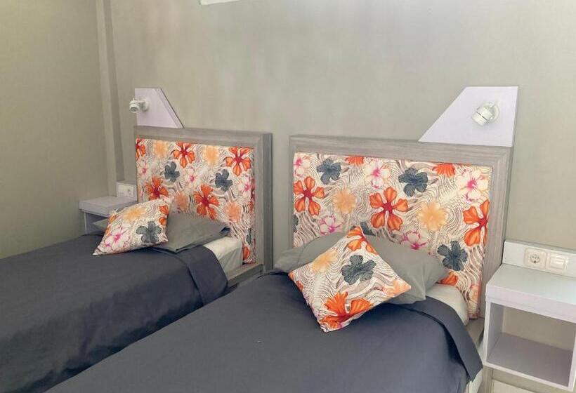 Семейный Номер Вид на Море, Villa Agung Beach Inn