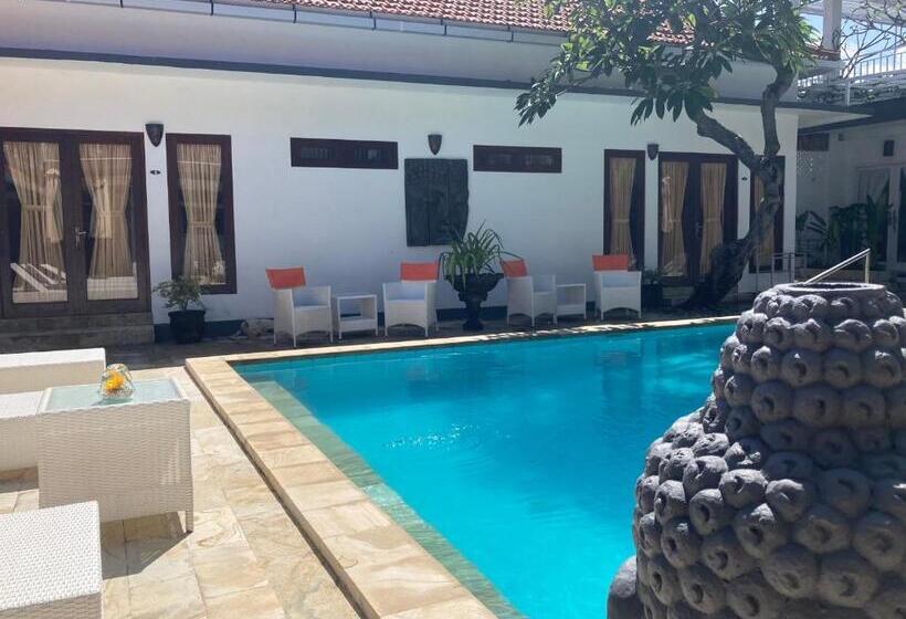 Номер Стандарт Вид на Бассейн, Villa Agung Beach Inn