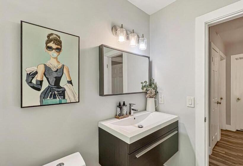 חדר סטנדרט חדר אמבטיה משותף, Miami Residential
