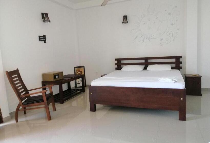 Номер Deluxe, Neem Tree Ambalangoda