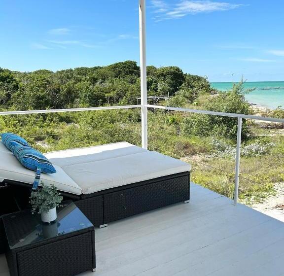 Студия Стандарт, Villas Secreta Beachfront Resort