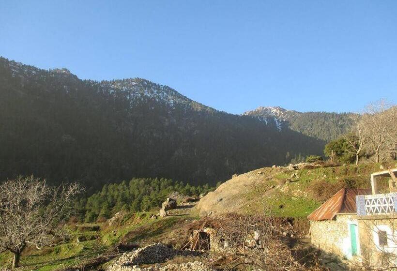 Семейный Номер, Gîte De Montagne Azilane
