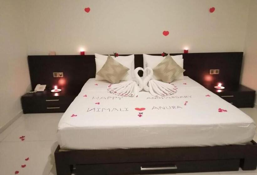 Номер Deluxe, Kethumathee Hotel & Banquet
