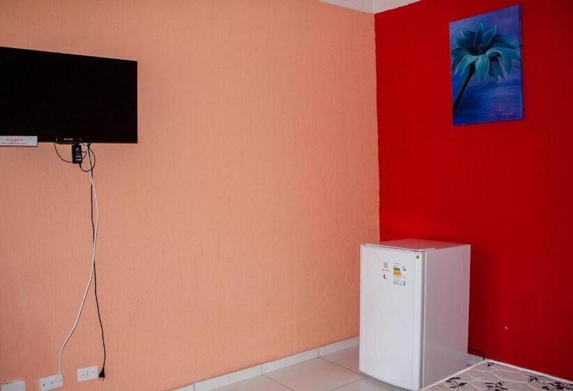 Семейный Номер, Residencial Havaí