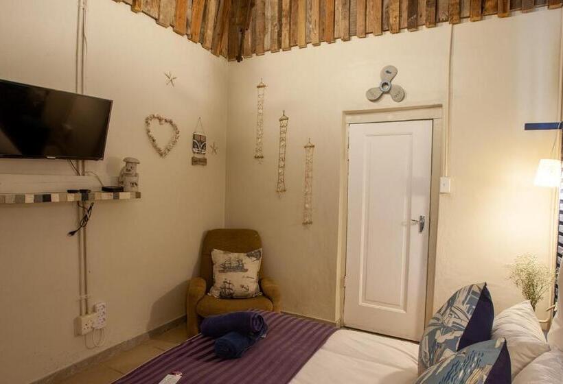 Семейный Номер, Strand Scouty`s Place   6 Sleeper Helderberg Ct