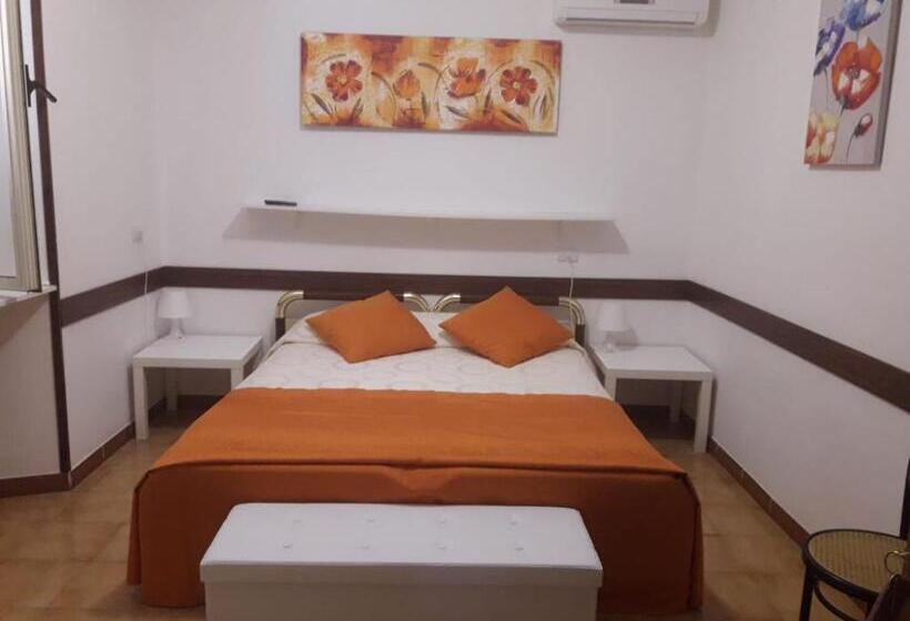 标准间, Albergo Ollolai