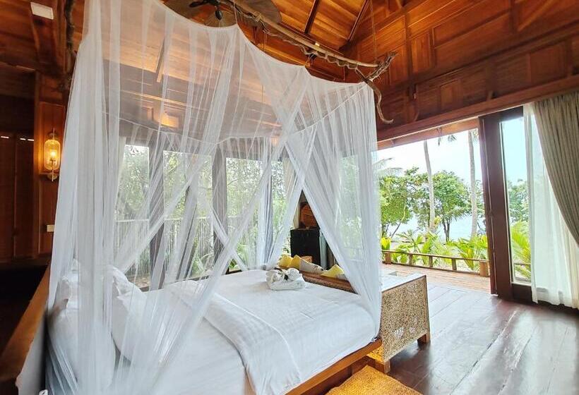 标准平房, Full Moon Island Resort