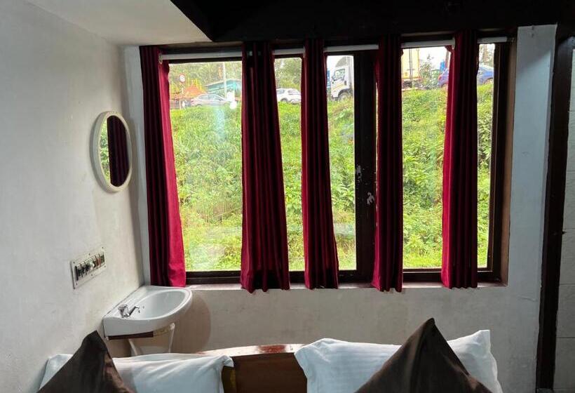 经济房, Caveri Inn