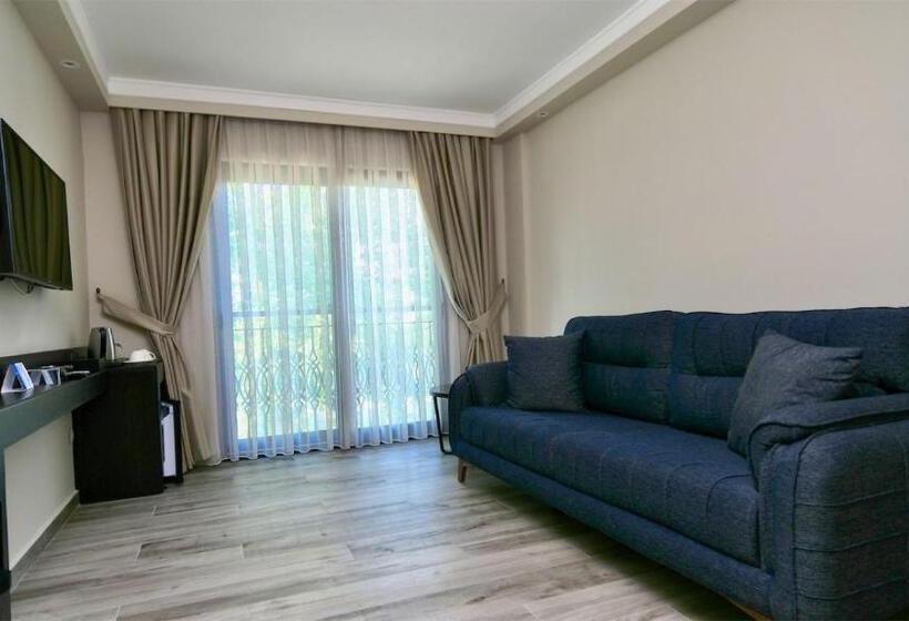 Номер Deluxe, Göcek Random Rooms By Lookbookholiday