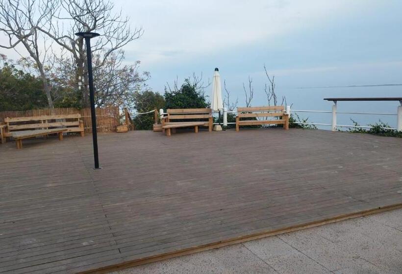 Номер Economy, Bahía De Montecarlo