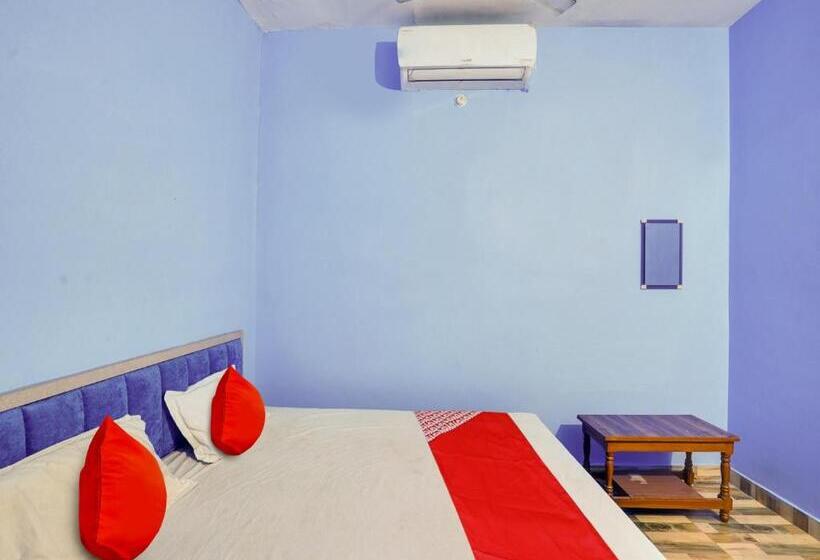 اتاق کلاسیک سه تخته, Spot On Tejas Lodge