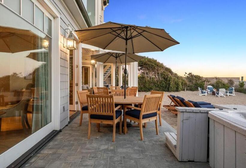 Апартаменты 1 Спальня, Malibu Dunes By Fieldtrip Expansive Hamptons Style Estate W Private Beach Backyard