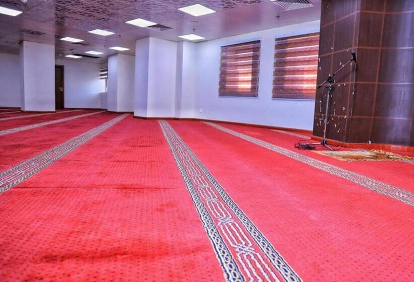 Четырехместный Номер Стандарт, فندق رتاج الحياة