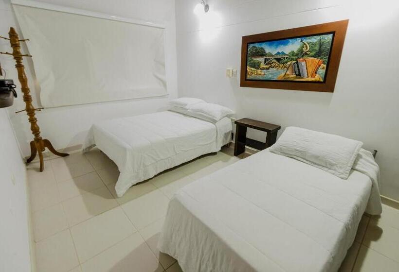 سوییت خانوادگی, Rancho Regis