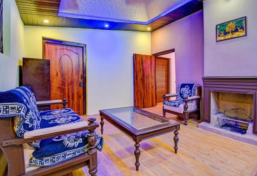 Трехместный Номер Классика, Super Oyo Flagship Alpine Homestay