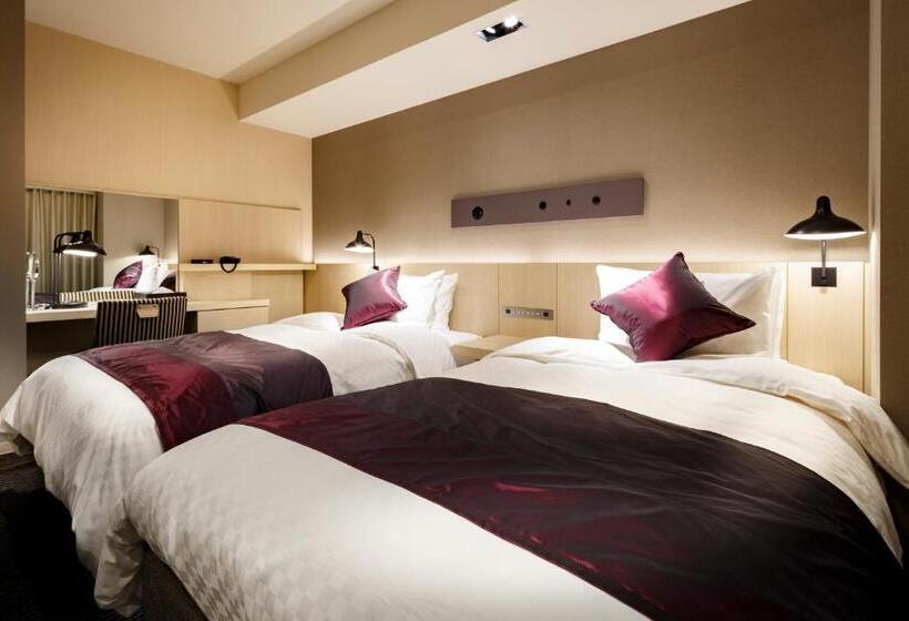 Deluxe Kamer, Vista Sendai