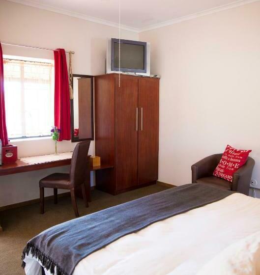 Номер Стандарт, Ons Dorpshuis Guest House