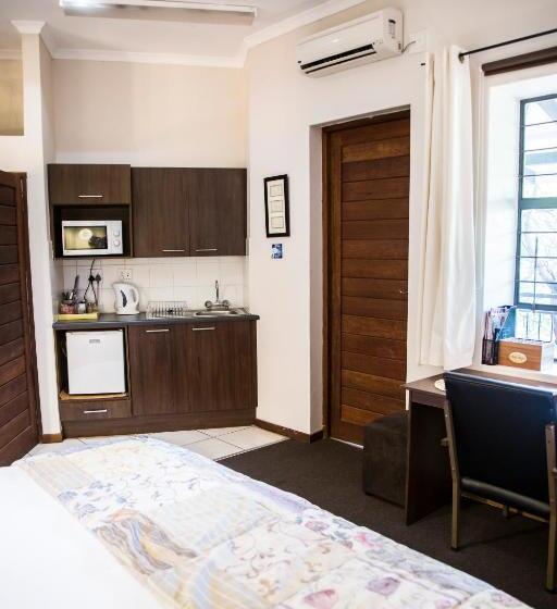 Номер Стандарт, Ons Dorpshuis Guest House