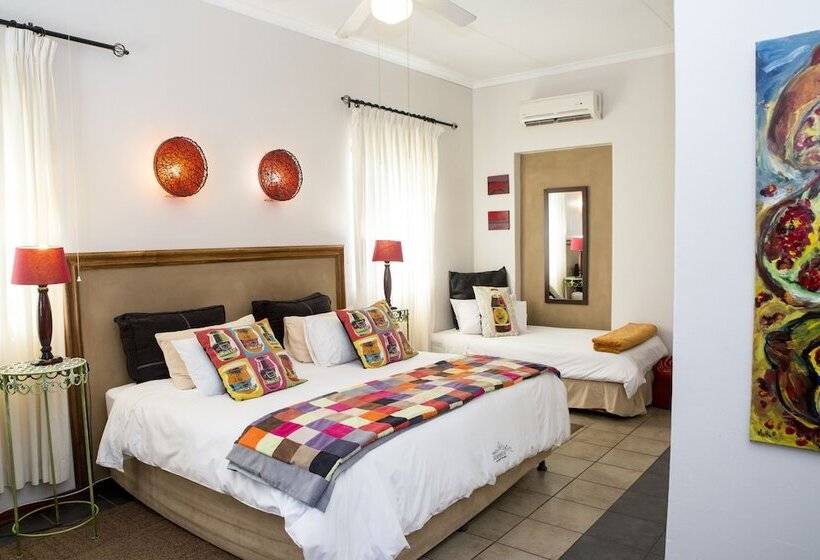 Номер Стандарт, Ons Dorpshuis Guest House