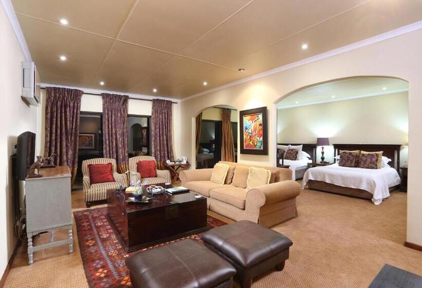 Люкс Superior, Shangri La Manor