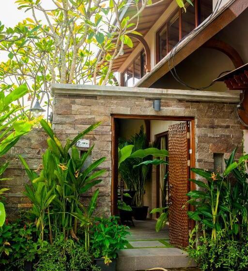 1 Sovrums Superior Villa, Puri Sabina Bed & Breakfast