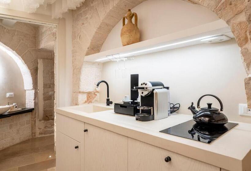 Люкс с гидромассажем, La Mandorla Luxury Trullo