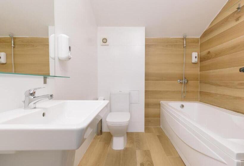 Люкс 2 Спальни, Eco Hotel Zdravetz