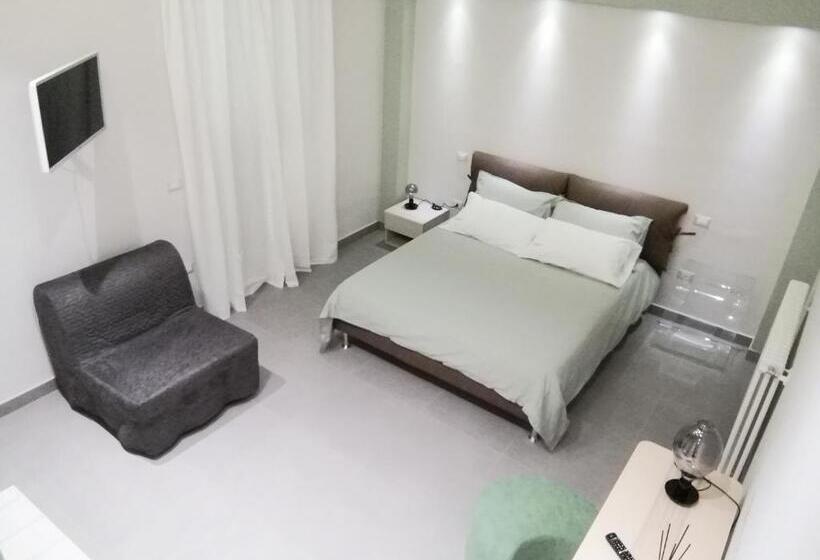 Номер Стандарт с Балконом, Ermes Rooms B&b