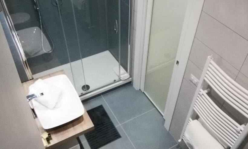 Номер Стандарт Вид на Сад, Ermes Rooms B&b