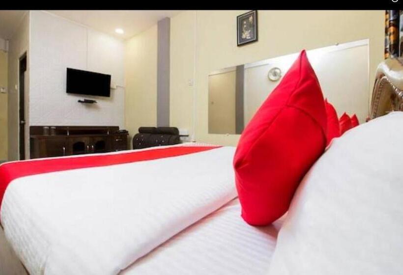 Номер Deluxe, Jai Maa In Swaraj Lodge