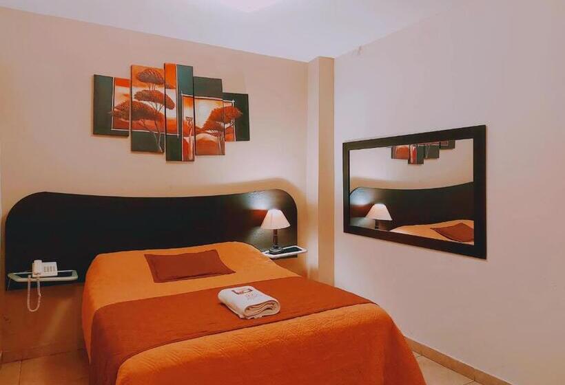 Номер Стандарт с Гидромассажем, Hostal Murgeon Boutique
